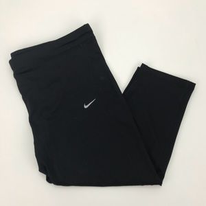 Nike Dri-Fit Essential Running Crop Leggings